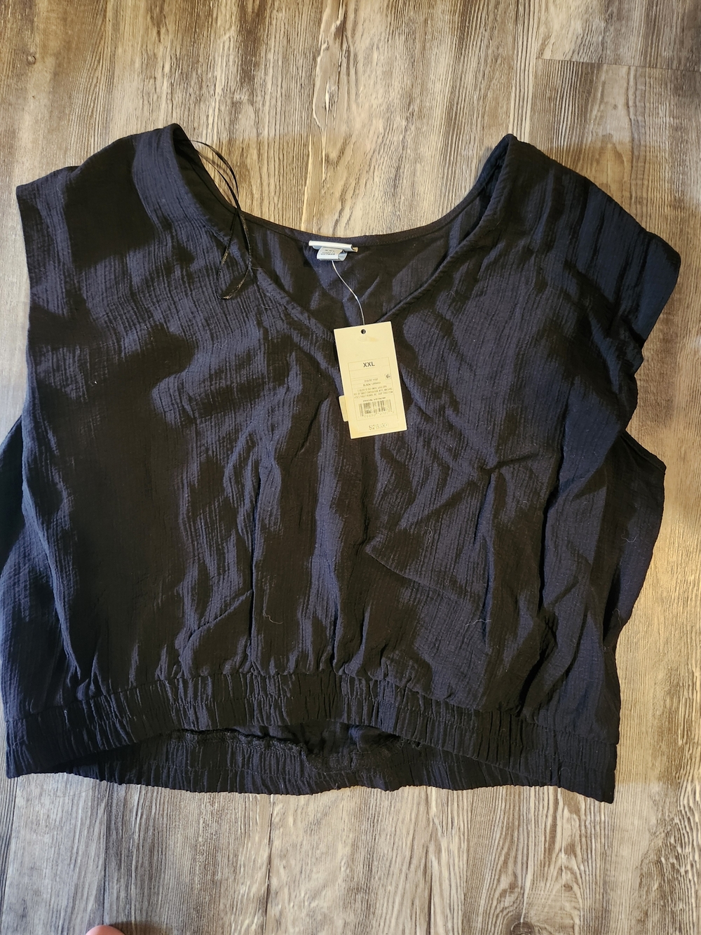 a new day Black Textured V-Neck Crop Top